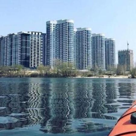 Жк Заречный Метро Славутич Kiev Bagian luar foto
